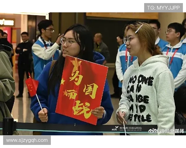 ！中澳之战刷新中国足球正式比赛上座人数纪录.